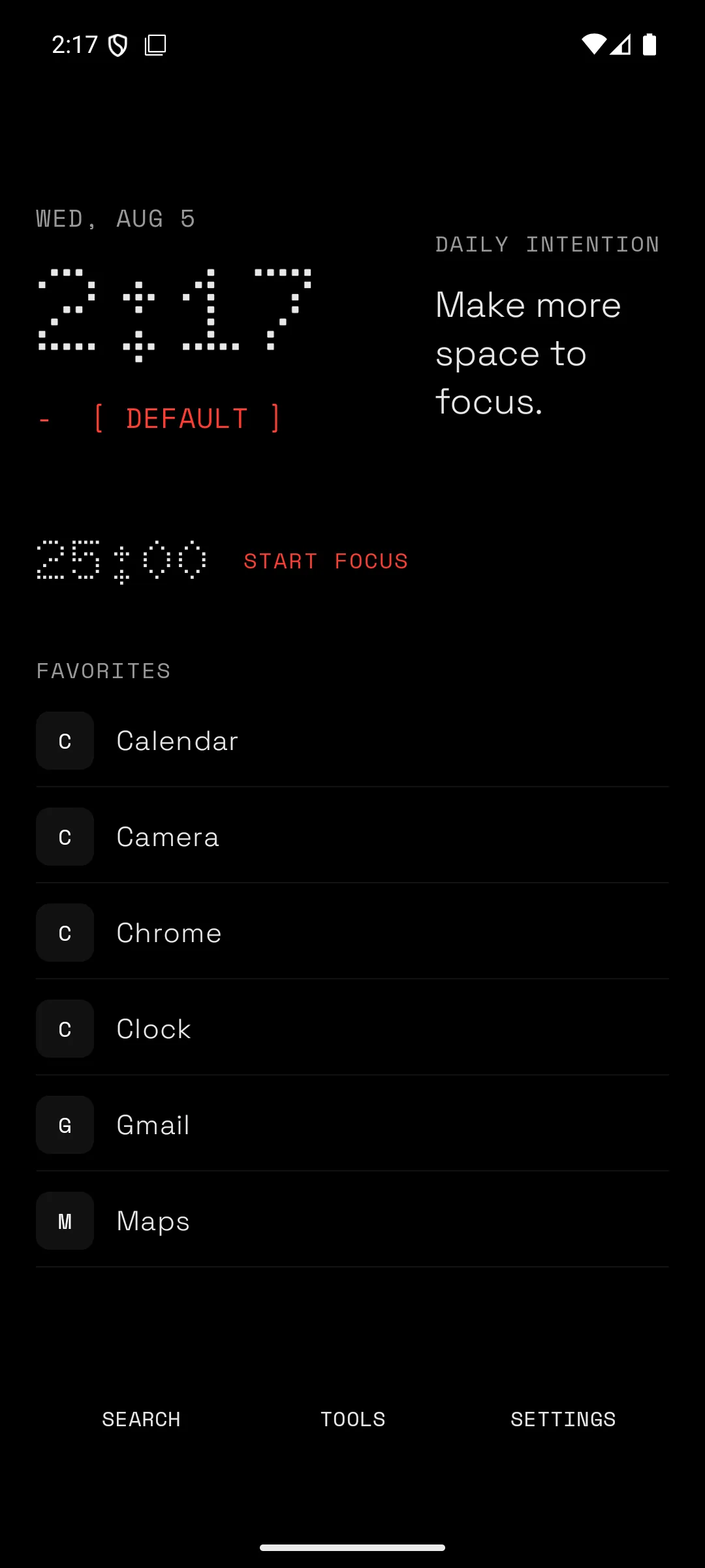 Minimalist focus split Android home screen